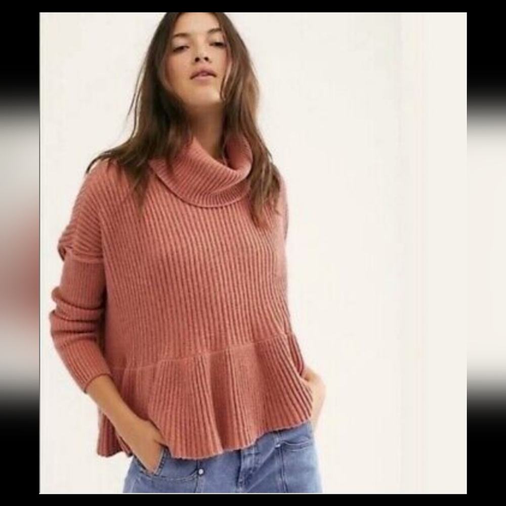 Free People Layer Cake Trapeze Turtleneck Sweater Size Large